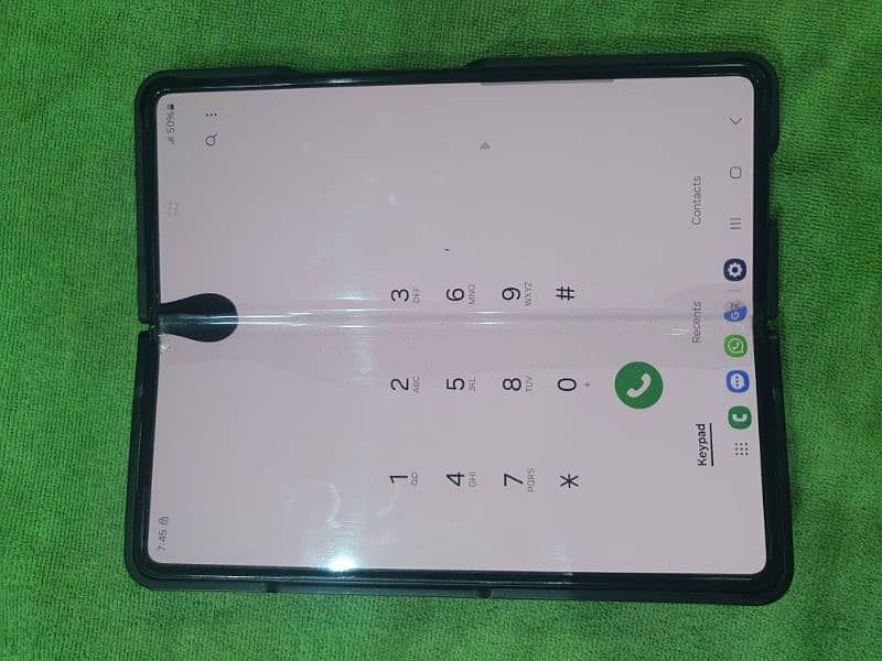 samsung Galaxy fold 3   12 -256gb 5