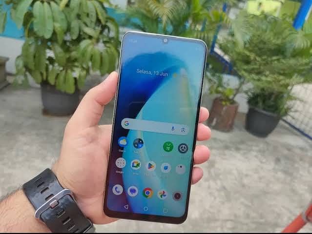 Realme C53 (6/128) 4