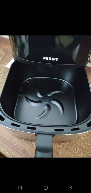 Philips 8 Liter Digital Air Fryer Baking Oven For Pizza Fries Etc 3