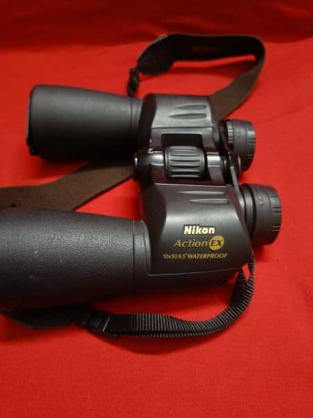 Nikon . Binocular. 10x50 3