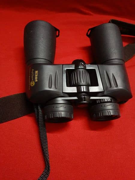 Nikon . Binocular. 10x50 5