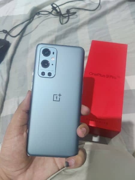 OnePlus 9 Pro 10/10+ condition 1