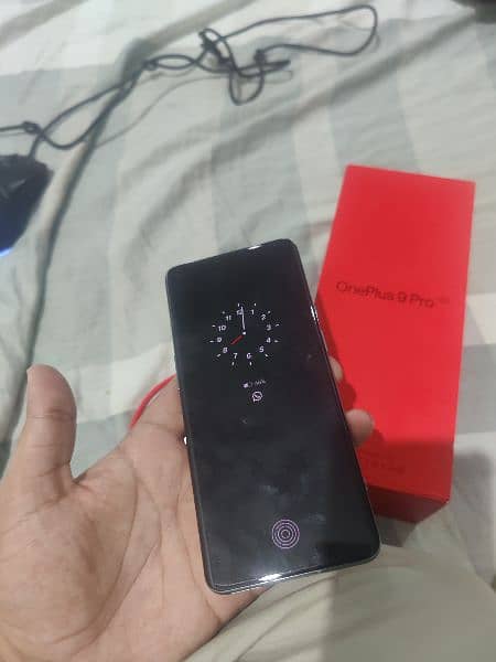 OnePlus 9 Pro 10/10+ condition 2