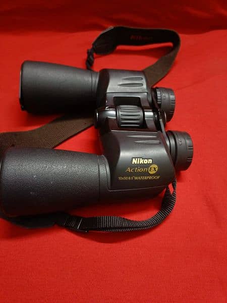 Nikon . Binocular. 10x50 9