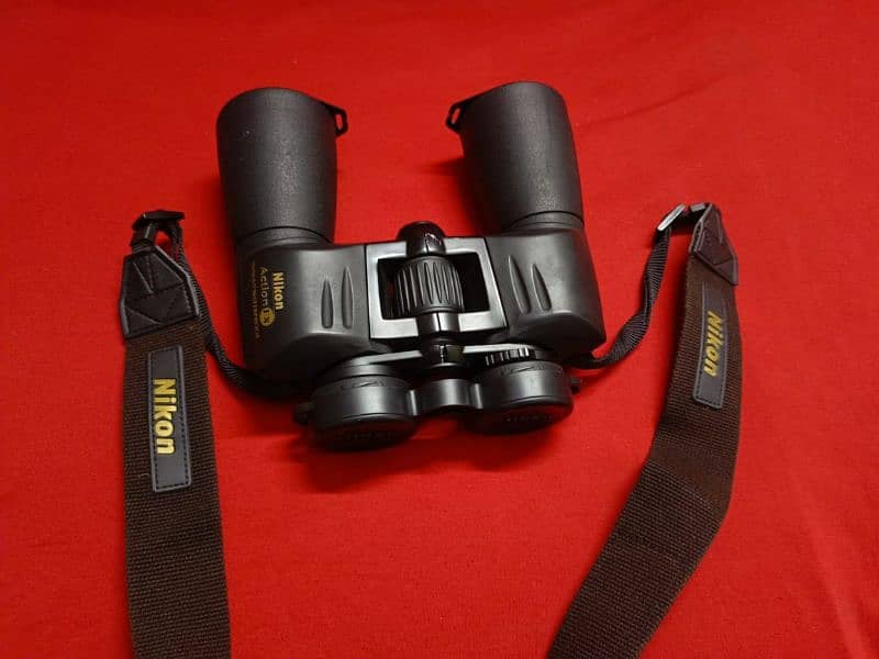 Nikon . Binocular. 10x50 10