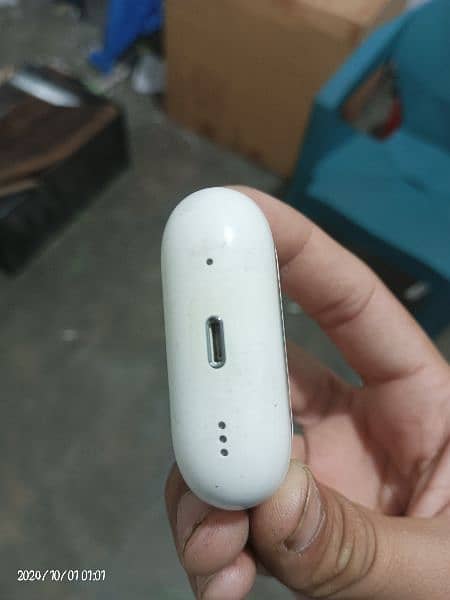 air pods pro 4