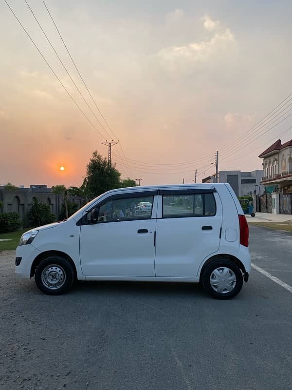 Suzuki Wagon R 2018 B2B Genuine Just Like New 9