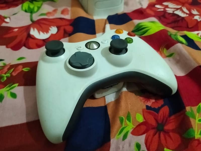 Xbox 360 500gb 100game wireless controller 1