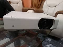 Sony Projector VPL - CW275