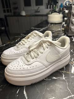 Nike court vision alta