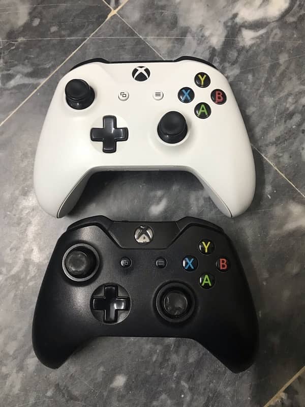 Xbox one original 4