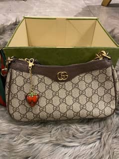 GUCCI ophidia heart keychain crossbody bag original 0