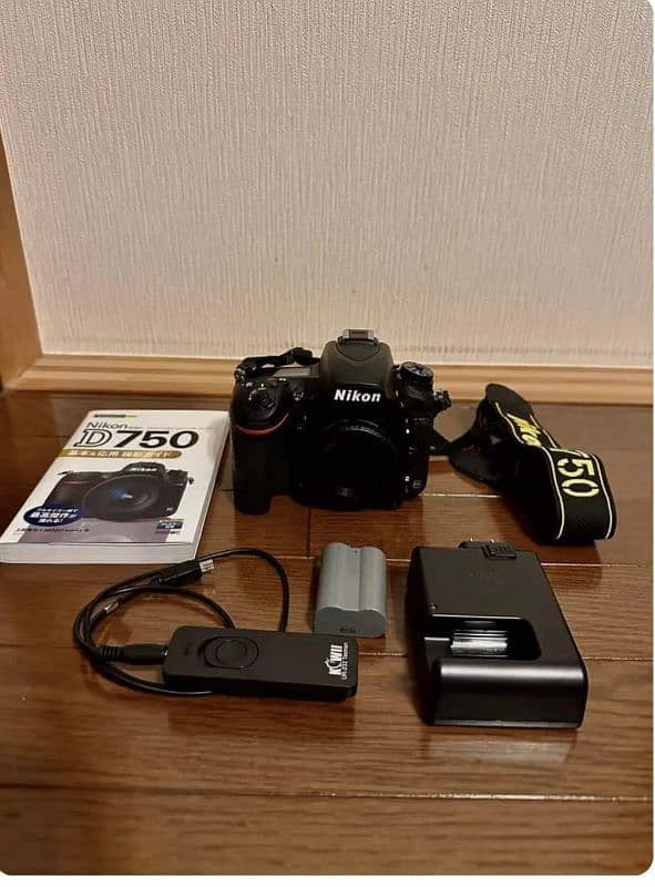 DSLR Nikon  Canon cameray  with full Box 2