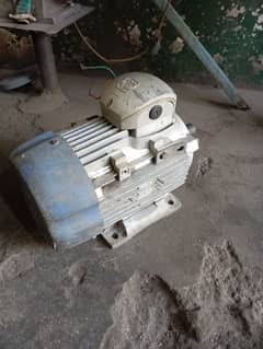 3 Phase motor 3HP 1400 RPM