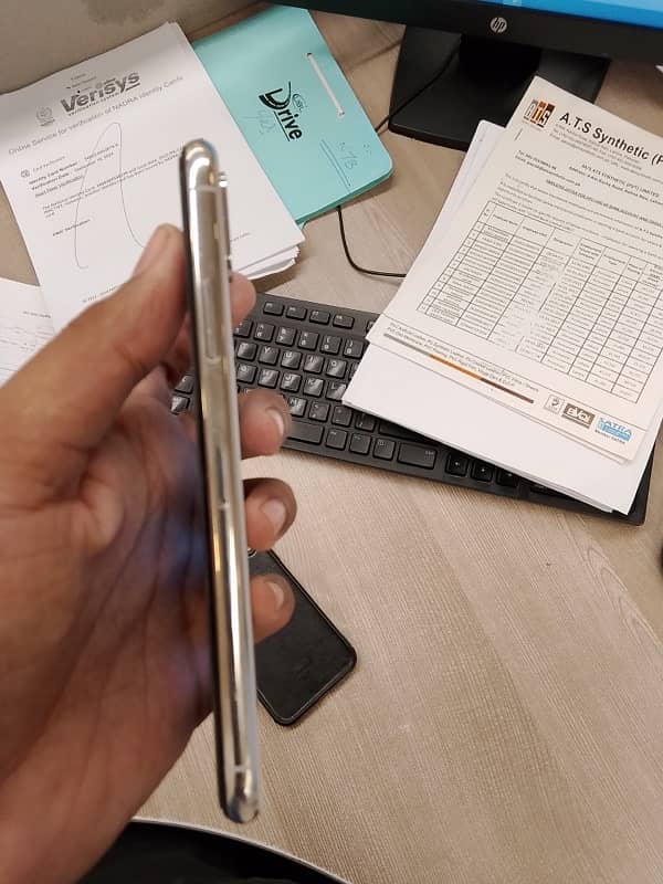 iphone x pta approved 4