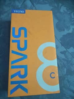 Tecno Spark 8C 128+4 GB with box and charger (Exchange possible)