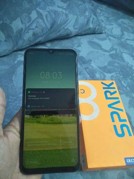 Tecno Spark 8C 128+4 GB with box and charger (Exchange possible) 1