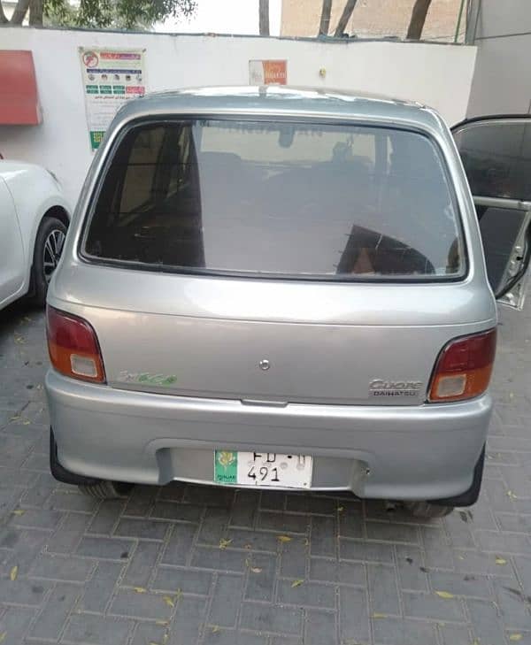 Daihatsu Cuore 2010/11 4