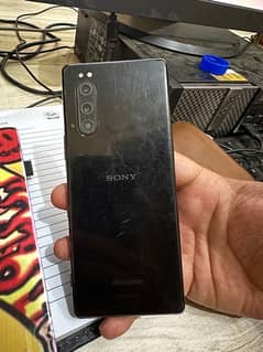 Sony Xperia 5 0