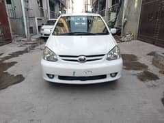 Toyota Platz 2003