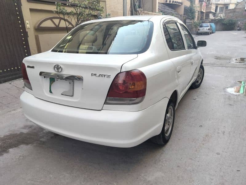 Toyota Platz 2003 4