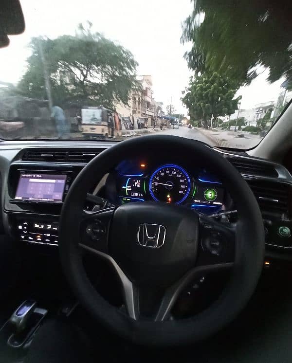 Honda Grace Hybrid 2015/2018 9