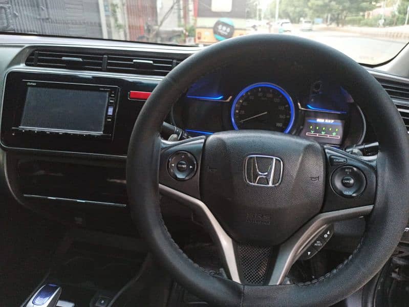 Honda Grace Hybrid 2015/2018 11