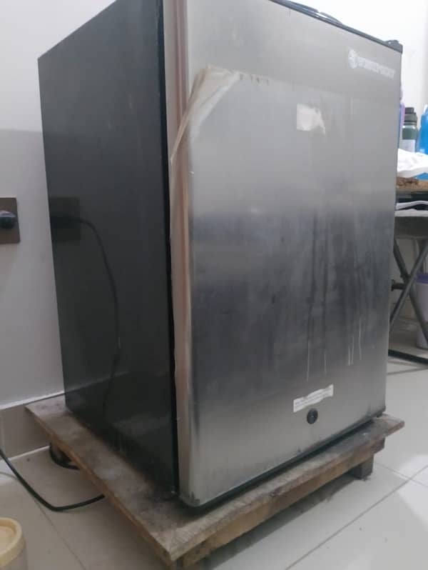 Westpoint single door refrigerator 1