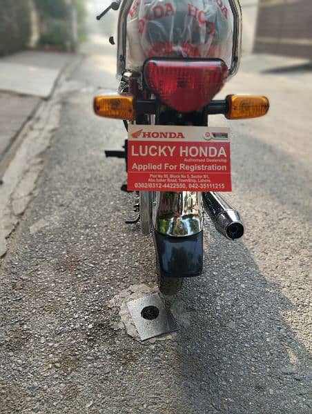 Honda CD 70 2023 4