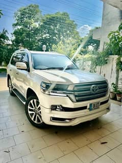 Toyota Land Cruiser 2013