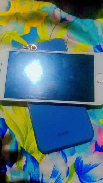 oppo f1s  golden colour 03125750496 5