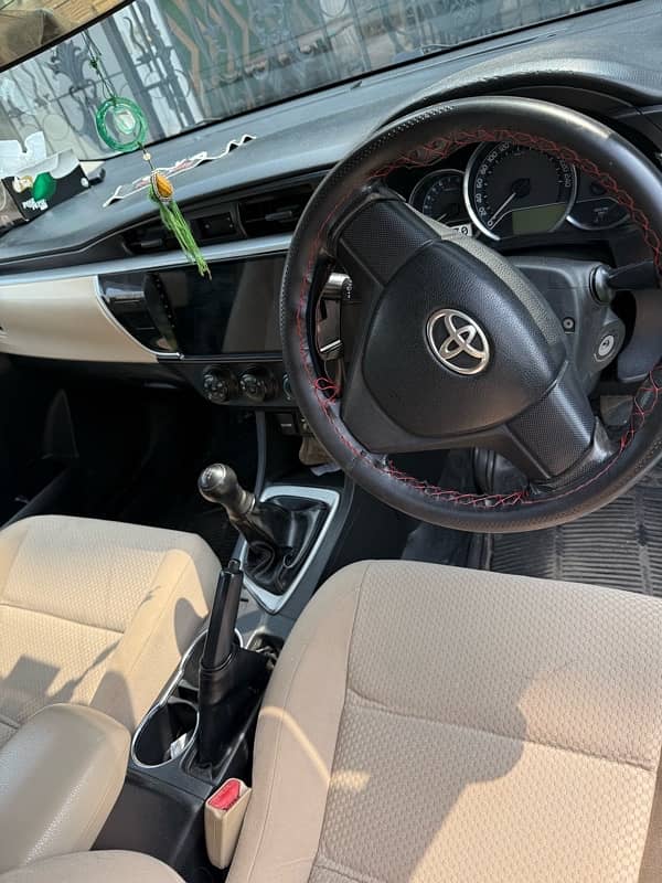 Toyota Corolla GLI 2015 9