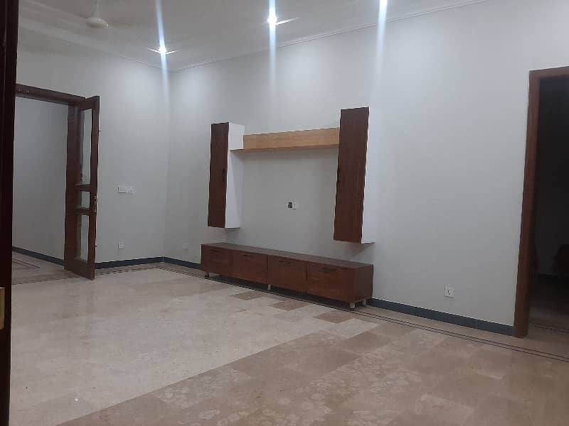 1 Kanal Brand New Open Basement Available For Rent 11