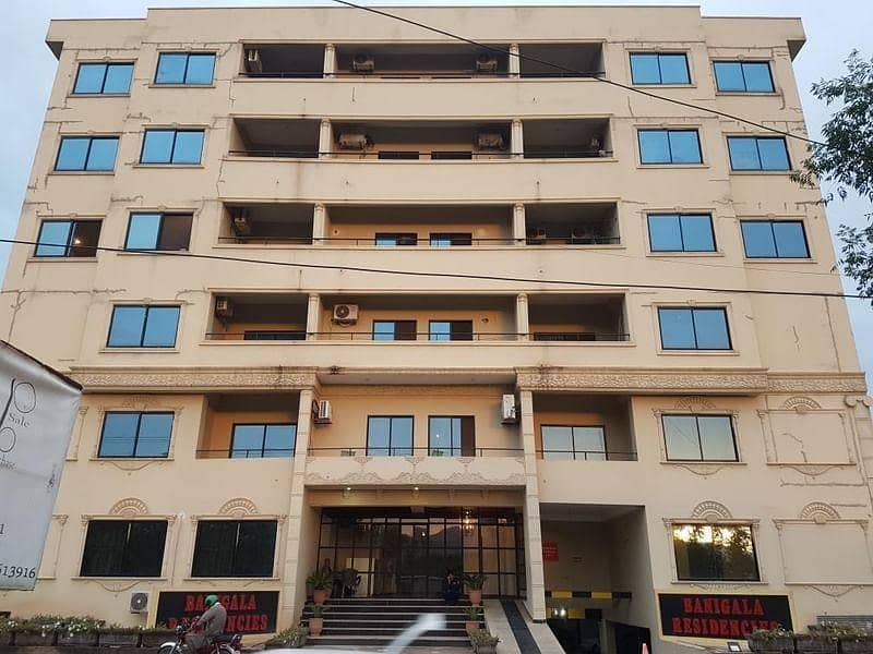 3 Bed Ground Floor Corner Apartment Available For Sale 0