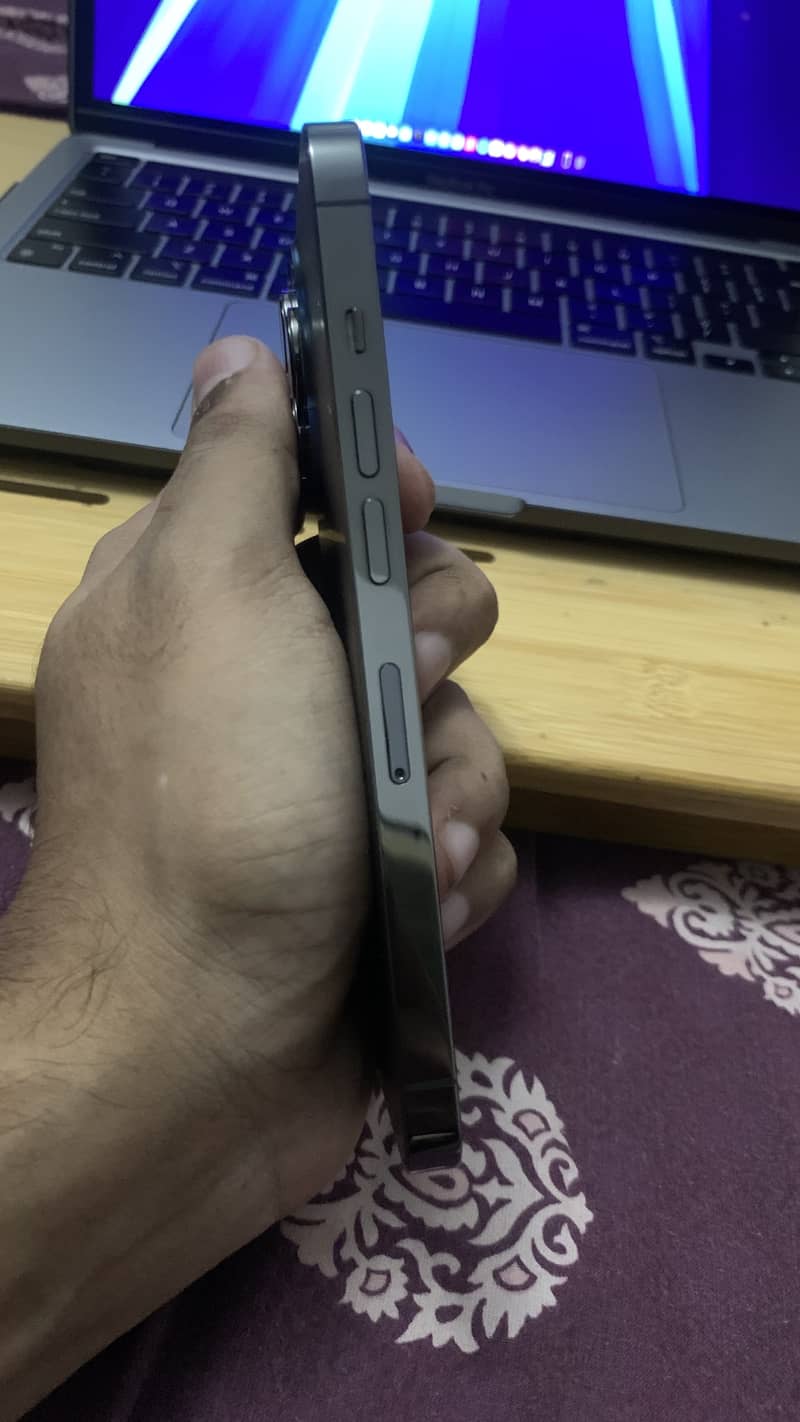 iPhone 13 Pro (Non PTA) 1