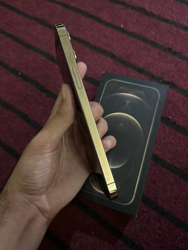 Apple iphone 12 pro max 256GB 3