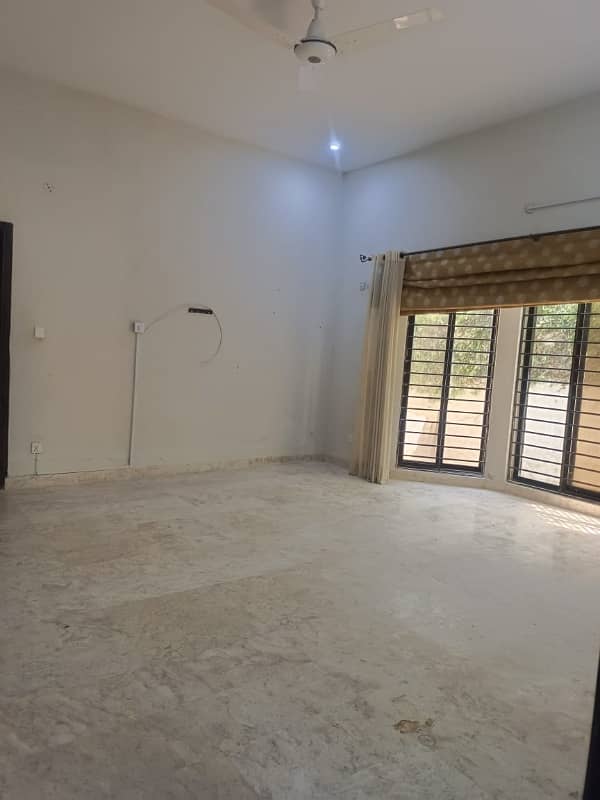 3 Bed Independent Ground Portion For Rent On 1 Kanal 1