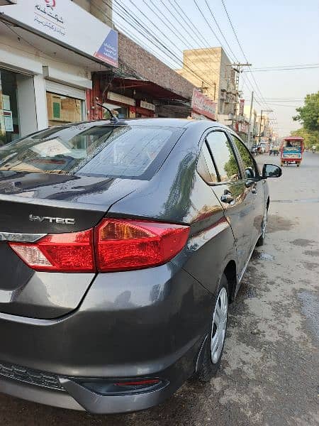 Honda City IVTEC 2022 4