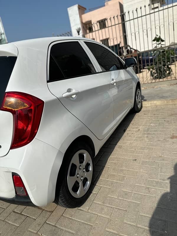 KIA Picanto 2023 1