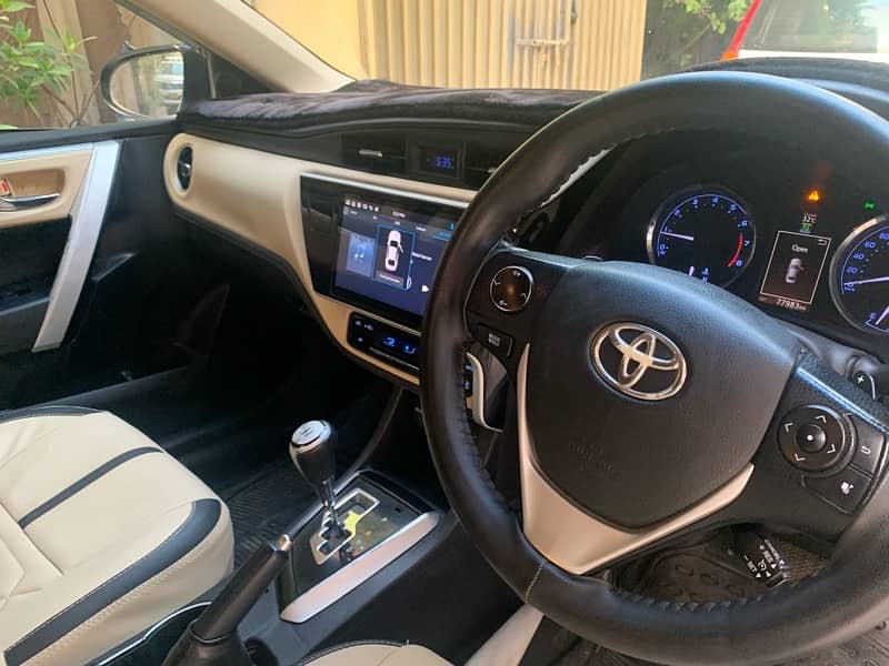 Toyota Altis Grande 2018 9