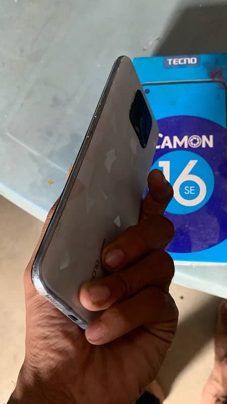 tacno camon 16se 6/128GB 10/8 with box 5000mh battery 5