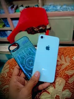 I phone 8 without box but with cable or one cover