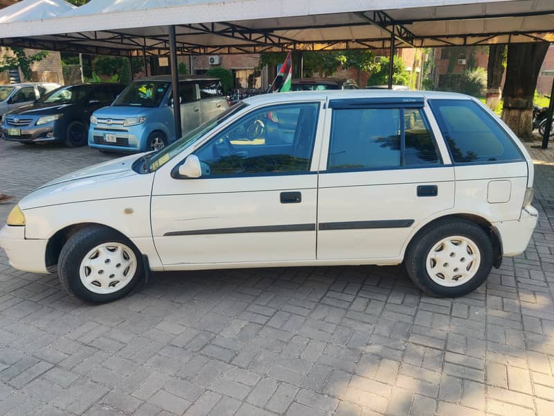 Suzuki Cultus VXR 2015 2