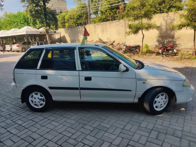 Suzuki Cultus VXR 2015 3