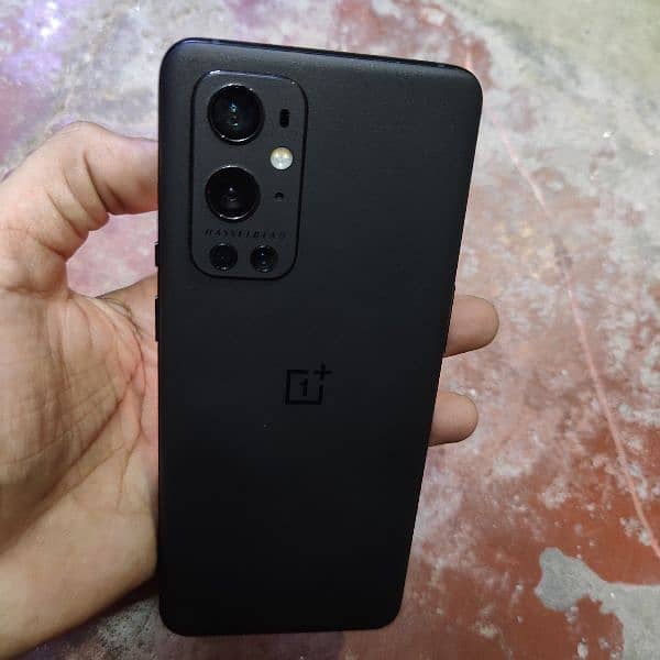 OnePlus 9pro 12GB 256 Global model minor dott shade condition 10 new 4