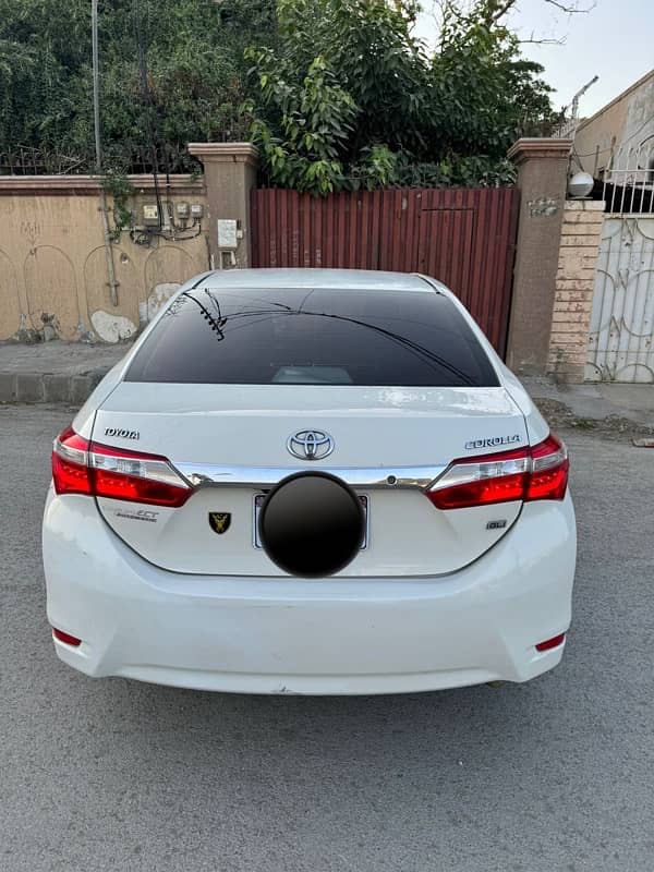 Toyota Corolla GLI 2015 3