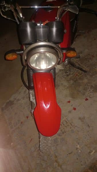 selling yamaha ybr 125g 1