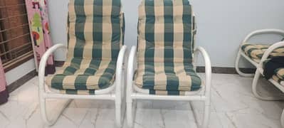 new condition garden chairs