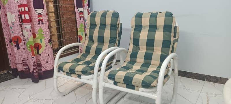 new condition garden chairs 1