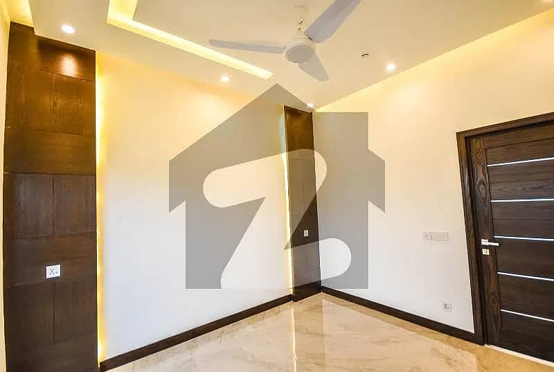 3 YEARS EASY INSTALLMETN PLAN HOUSE PARK VIEW CITY LAHORE 5